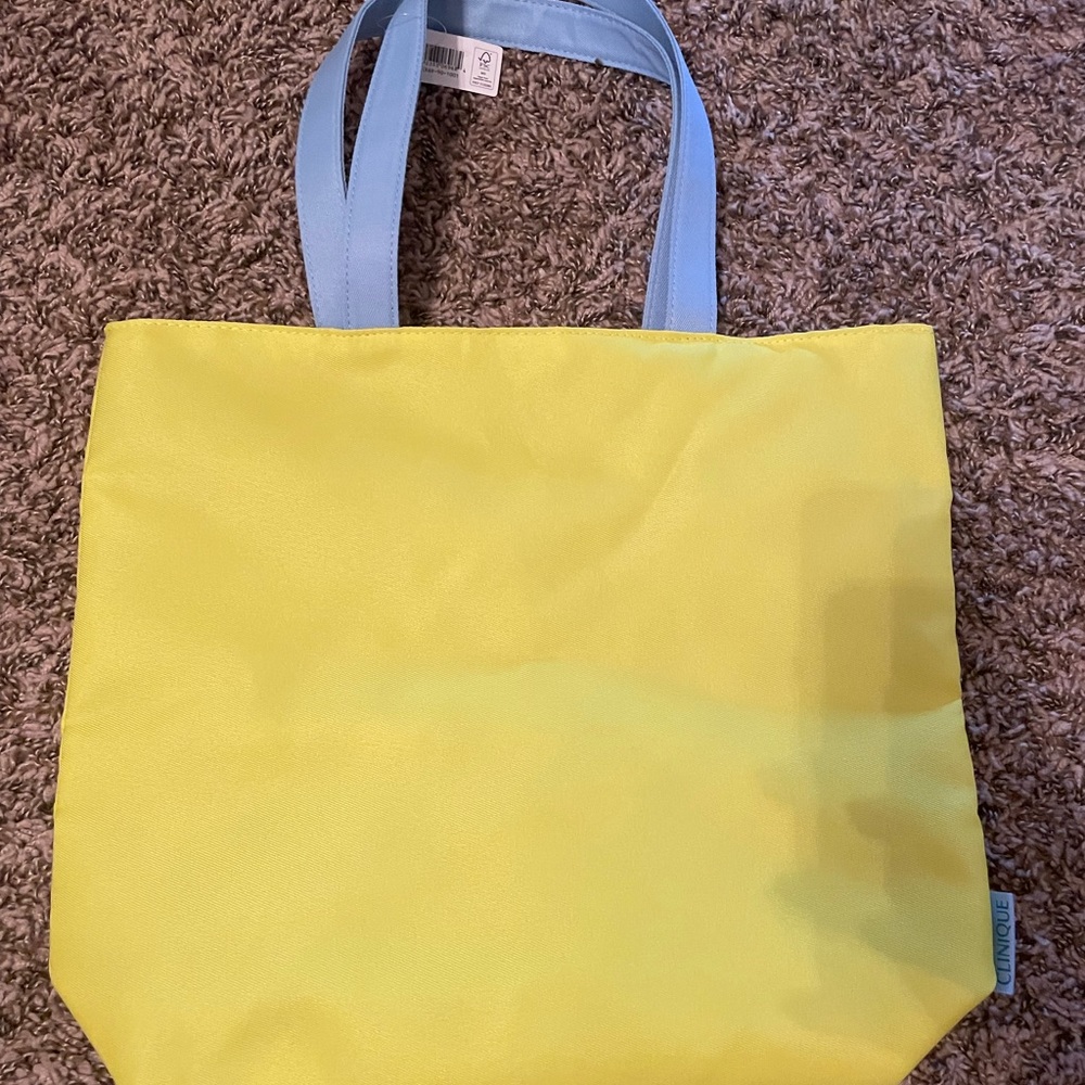 NWT Clinique double sided beach tote bag floral